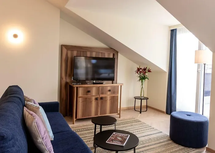 Est Schoenbrunn - Appartement *