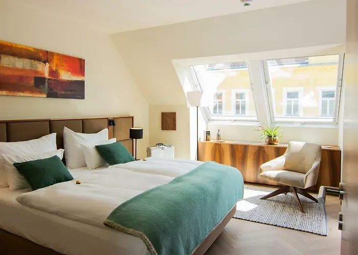 Est Schoenbrunn -