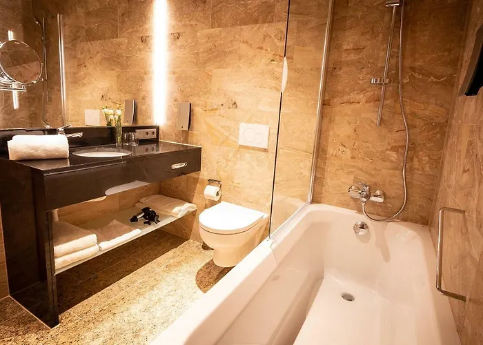 Est Schoenbrunn -